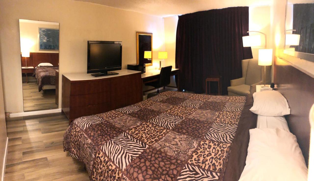 Western Inn Хьюстон Экстерьер фото