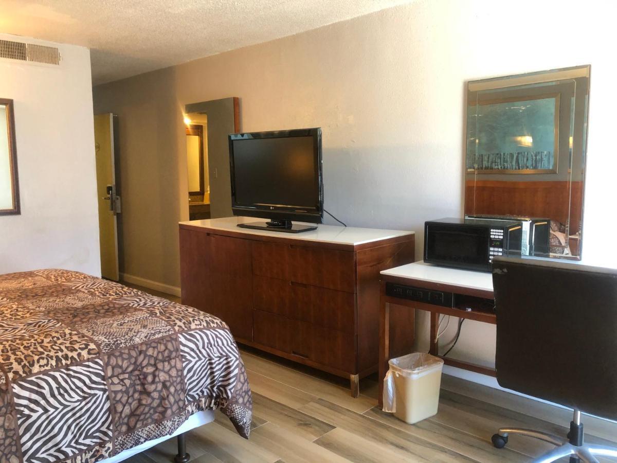 Western Inn Хьюстон Экстерьер фото
